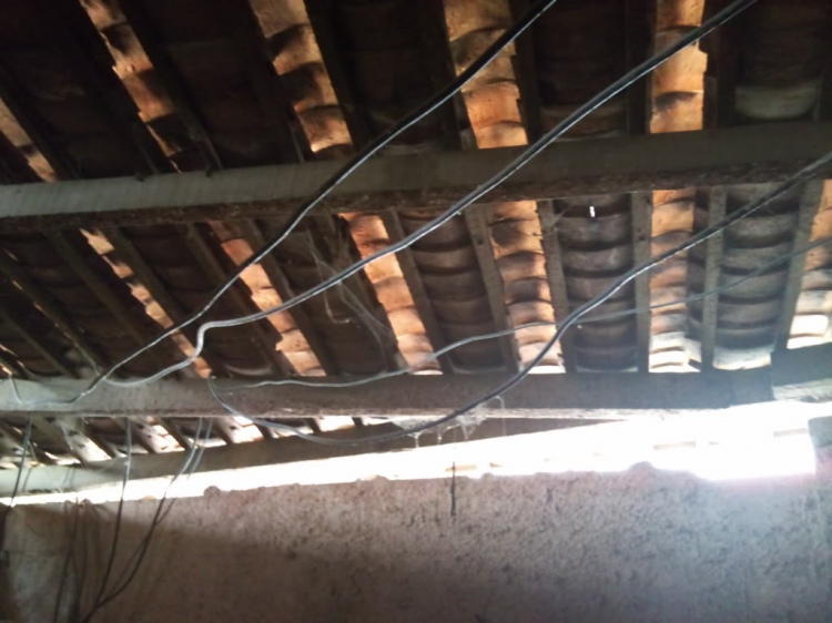 Vài mẹo vặt trong đời sống - chế tạo xạc bộ đàm xe ô tô. Vài mẹo vặt trong đời sống - chế tạo xạc bộ đàm xe ô tô.