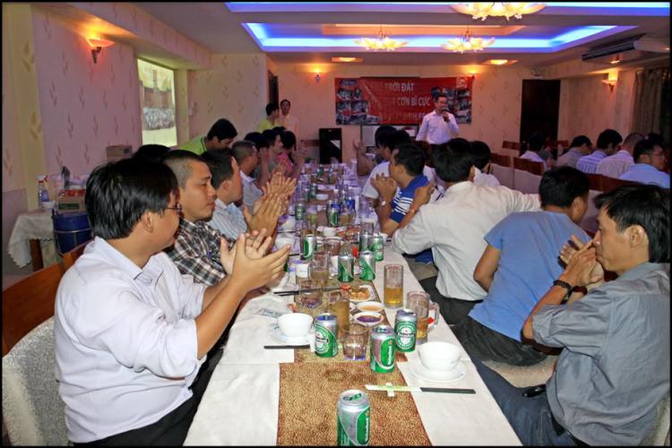 HÌNH ẢNH FFC ỌP VƯỜN PHỐ- RA MẮT BĐH FFC 2011 HÌNH ẢNH FFC ỌP VƯỜN PHỐ- RA MẮT BĐH FFC 2011