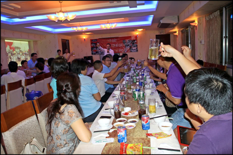 HÌNH ẢNH FFC ỌP VƯỜN PHỐ- RA MẮT BĐH FFC 2011 HÌNH ẢNH FFC ỌP VƯỜN PHỐ- RA MẮT BĐH FFC 2011