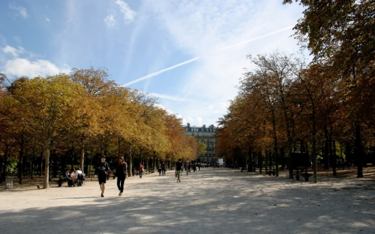 Ký Sự Chuyến Đi Berlin, Munich và Paris Ký Sự Chuyến Đi Berlin, Munich và Paris