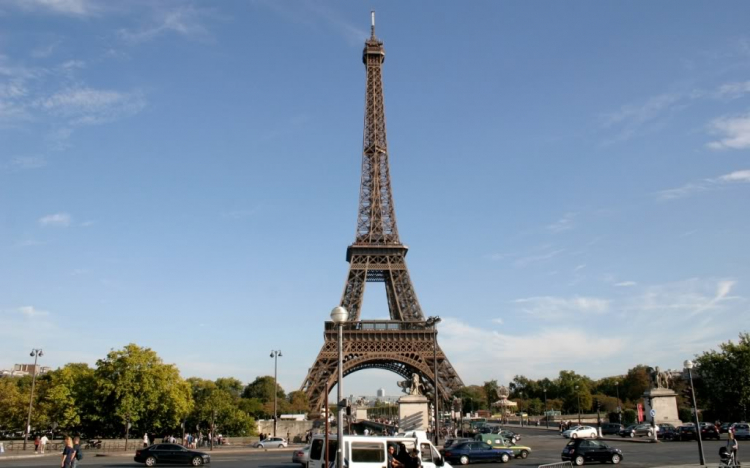 Ký Sự Chuyến Đi Berlin, Munich và Paris Ký Sự Chuyến Đi Berlin, Munich và Paris