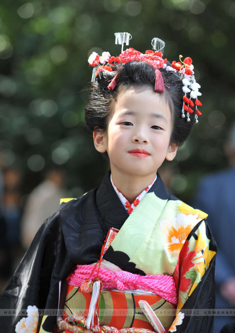 Chân dung các bé gái Nhật trong trang phục Kimono