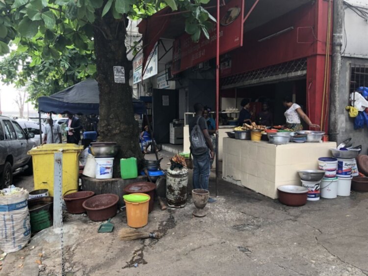 Em đang ở Tây Phi - Bờ Biển Ngà Em đang ở Tây Phi - Bờ Biển Ngà