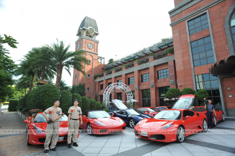 Ảnh off siêu xe Ferrari tại Taipei Taiwan