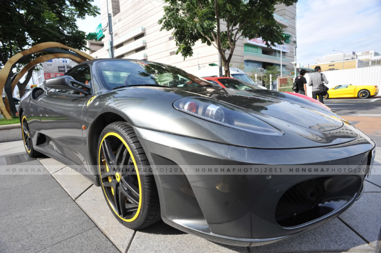 Ảnh off siêu xe Ferrari tại Taipei Taiwan