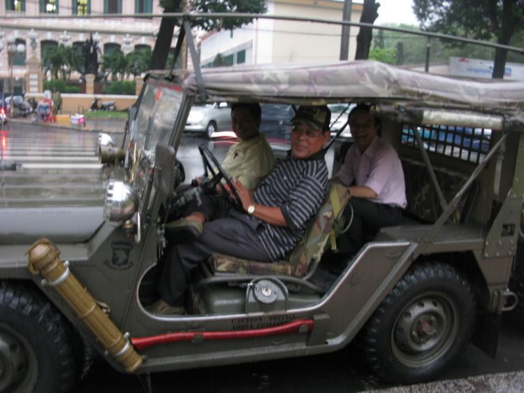 Tour 50 Jeeps (Sài Gòn 19/09/2011) : buổi gặp gỡ của những Chiến binh !!!