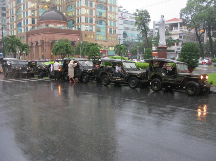 Tour 50 Jeeps (Sài Gòn 19/09/2011) : buổi gặp gỡ của những Chiến binh !!!