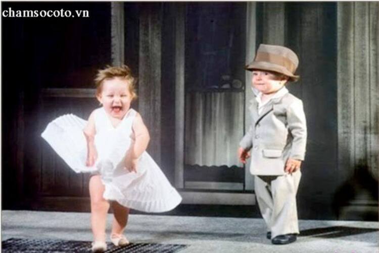 Góc cười xóm nhà lá. Góc cười xóm nhà lá.