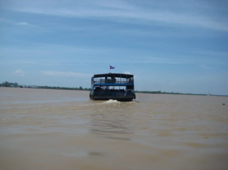 PHNOMPENH AUTO'S ACCESSORY MARKET- C.H PREVIA khám phá thiên đường Phụ tùng CPC.