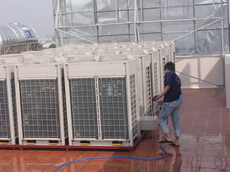 Vài mẹo vặt trong đời sống - chế tạo xạc bộ đàm xe ô tô. Vài mẹo vặt trong đời sống - chế tạo xạc bộ đàm xe ô tô.