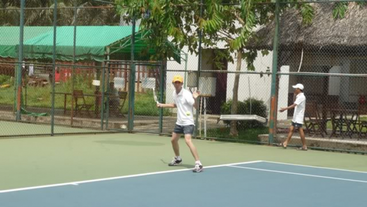 CLB TENNIS SFC SG