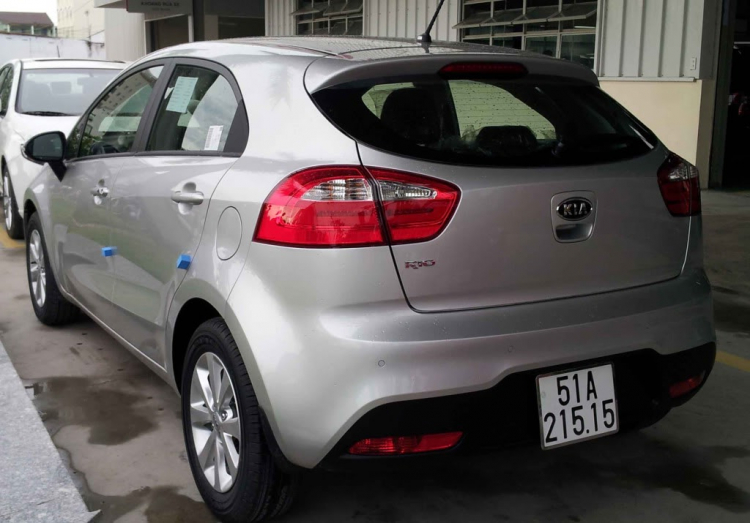 Cần Thông Tin KIA RIO 2011 !!!!!!!!!!!!!!