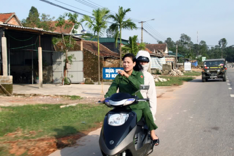 NGÀY NÀY,NĂM XƯA :1000 NĂM THĂNG LONG_NHỮNG HÌNH ẢNH CHƯA CÔNG BỐ TẠI LÀO... NGÀY NÀY,NĂM XƯA :1000 NĂM THĂNG LONG_NHỮNG HÌNH ẢNH CHƯA CÔNG BỐ TẠI LÀO...