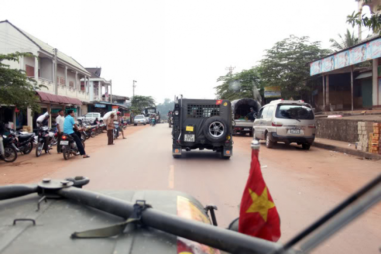 NGÀY NÀY,NĂM XƯA :1000 NĂM THĂNG LONG_NHỮNG HÌNH ẢNH CHƯA CÔNG BỐ TẠI LÀO...