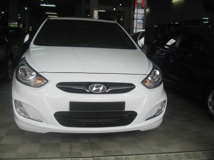 Cần mua Hyundai Accent 1.6 GLS AT 2012