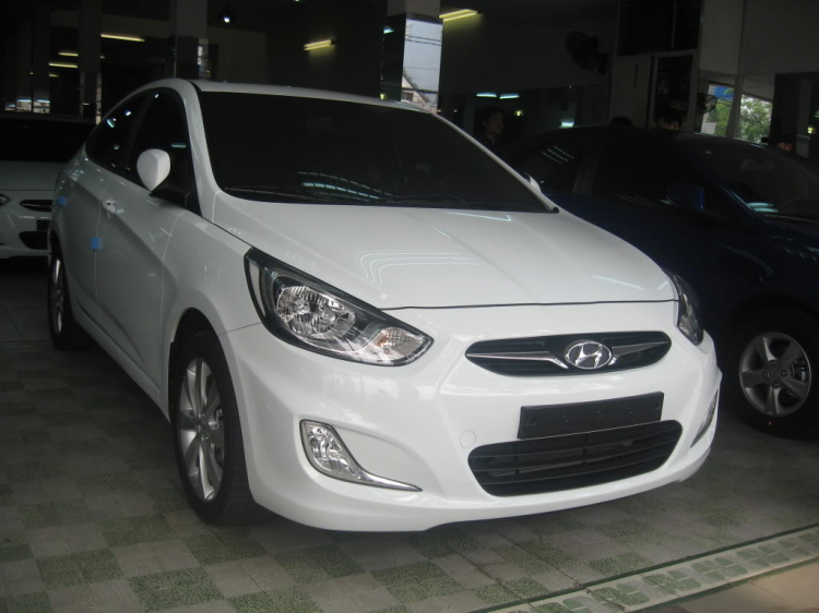 Cần mua Hyundai Accent 1.6 GLS AT 2012