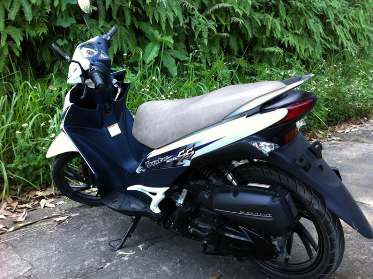 Ảnh nóng Suzuki Hayate 2011 ở VN. Ảnh nóng Suzuki Hayate 2011 ở VN.