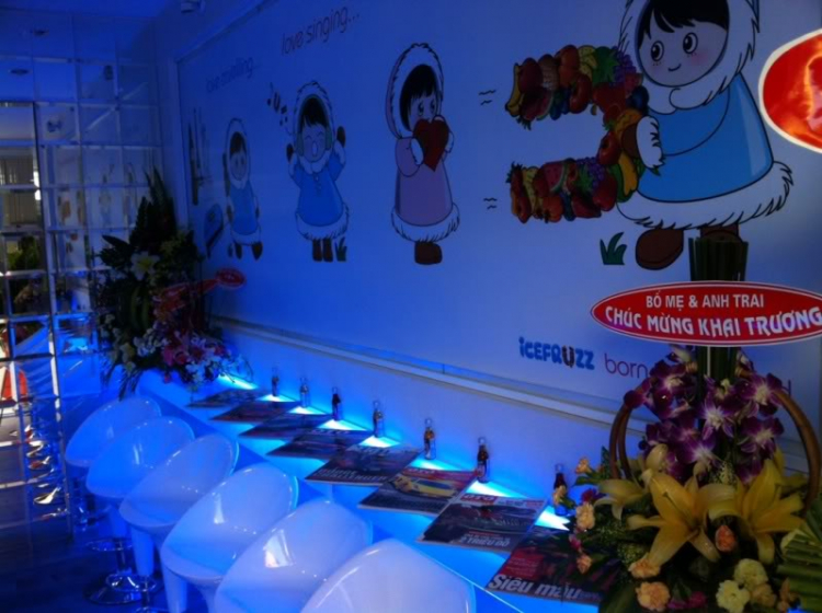 Em khai trương Icefruzz Premium Lounge ở Quận 1 - Thứ 7 (30/6/2012) (Trang 10) Em khai trương Icefruzz Premium Lounge ở Quận 1 - Thứ 7 (30/6/2012) (Trang 10)