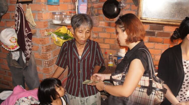 "MBFC -NHỮNG TẤM LÒNG NHÂN ÁI"