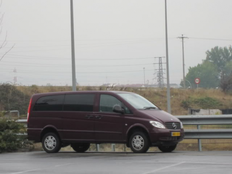 Xe Viano & Vito tại nhà máy Mercedes-Benz Vitoria - Spain