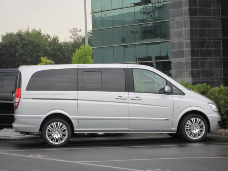 Xe Viano & Vito tại nhà máy Mercedes-Benz Vitoria - Spain