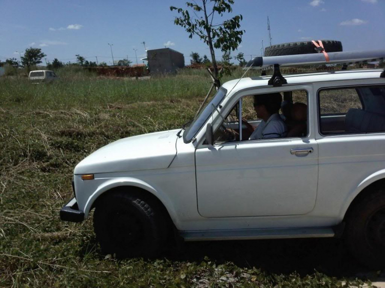 Lada Niva - Russian Land Rover (topic chuyên đề lang thang -hội họp & mây mưa)