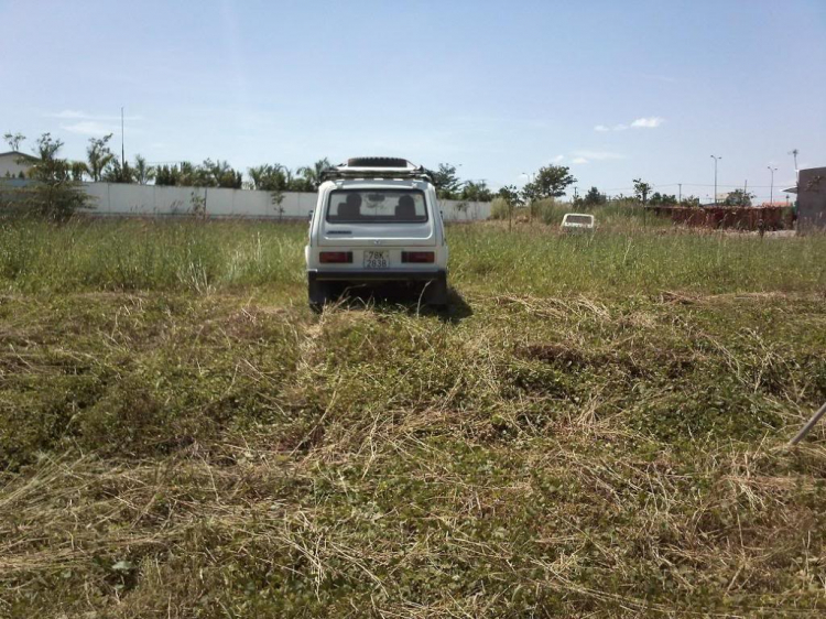 Lada Niva - Russian Land Rover (topic chuyên đề lang thang -hội họp & mây mưa)