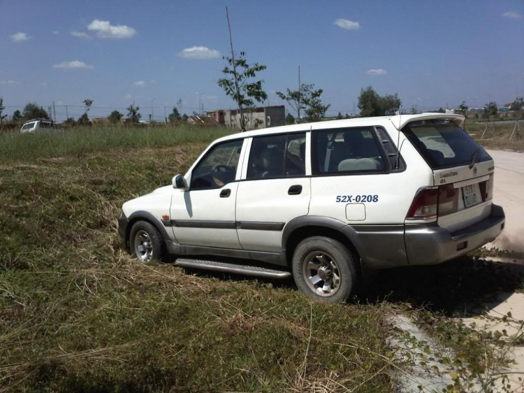 Lada Niva - Russian Land Rover (topic chuyên đề lang thang -hội họp & mây mưa)