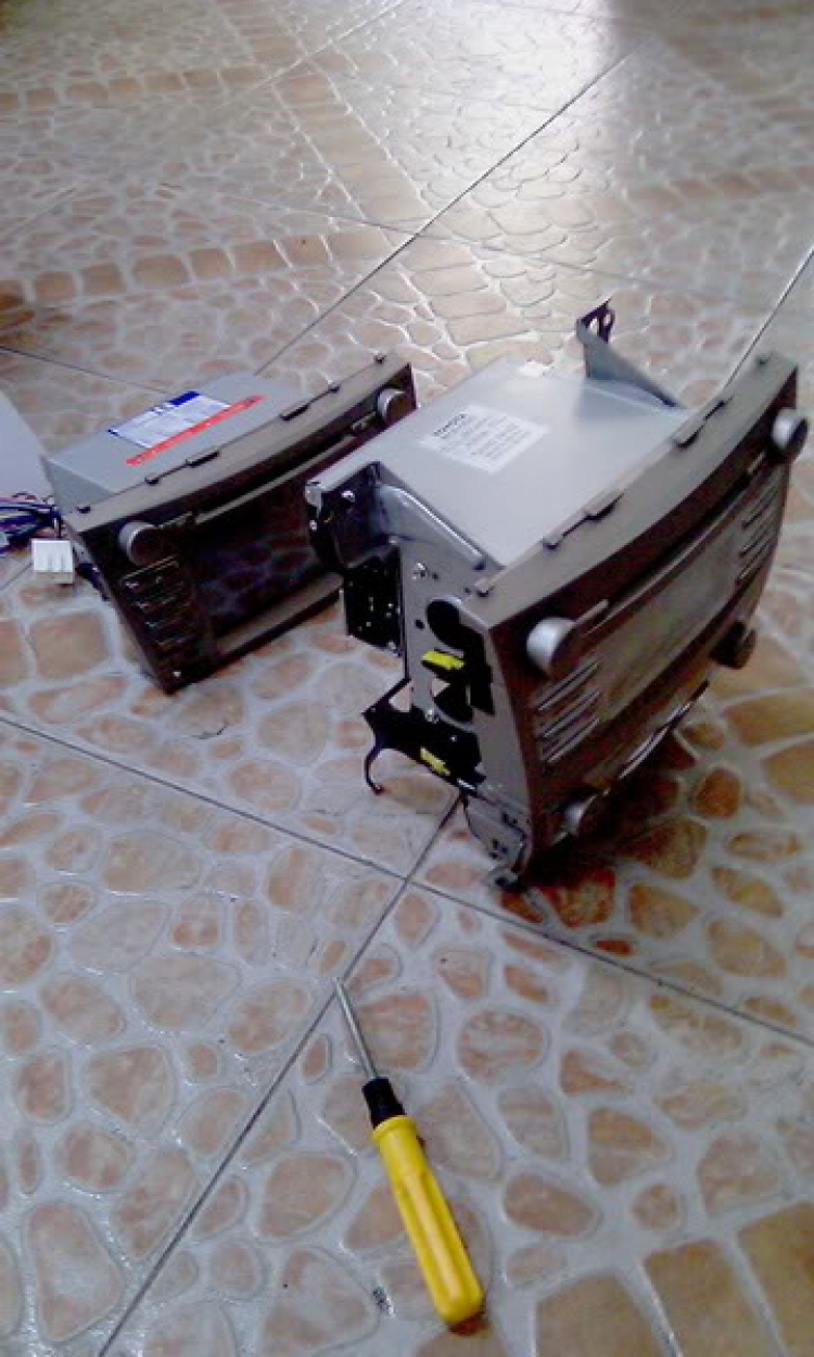lắp DVD cho Captiva LTZ lắp DVD cho Captiva LTZ