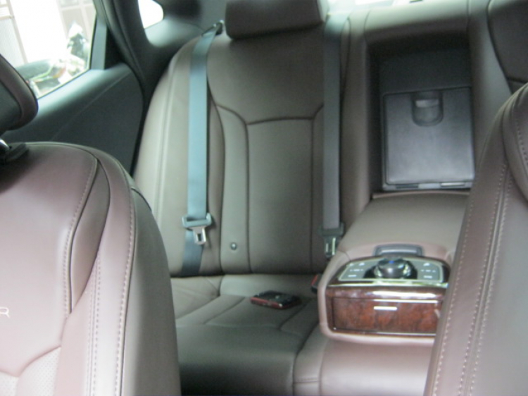 Tư vấn mua Hyundai Azera. Tư vấn mua Hyundai Azera.