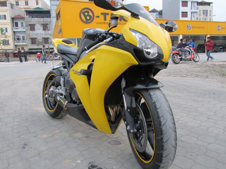Mua bán - trao đổi các loại xe 2 bánh . Mua bán - trao đổi các loại xe 2 bánh .