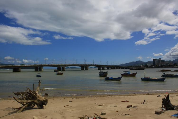 Hành trình Xuyên Việt trong 45h đồng hồ - 1880km Hành trình Xuyên Việt trong 45h đồng hồ - 1880km