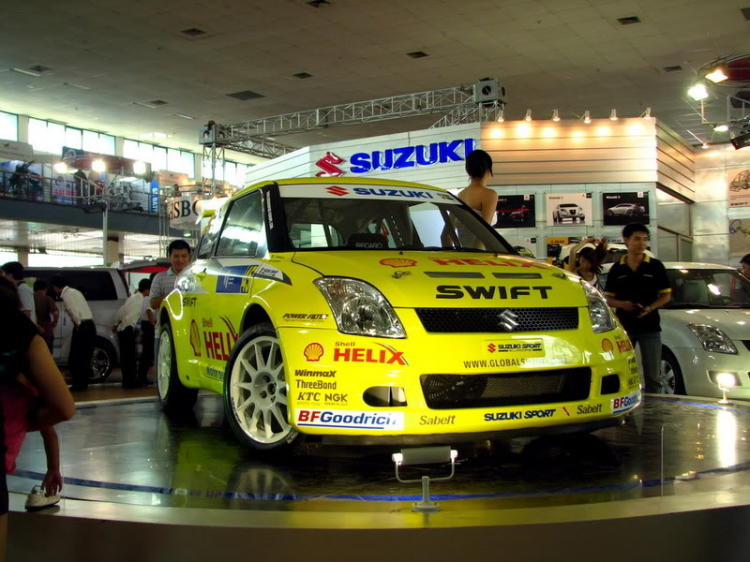 Các bác có rồi mai xem các em Suzuki quá fê ở Giảng võ Các bác có rồi mai xem các em Suzuki quá fê ở Giảng võ