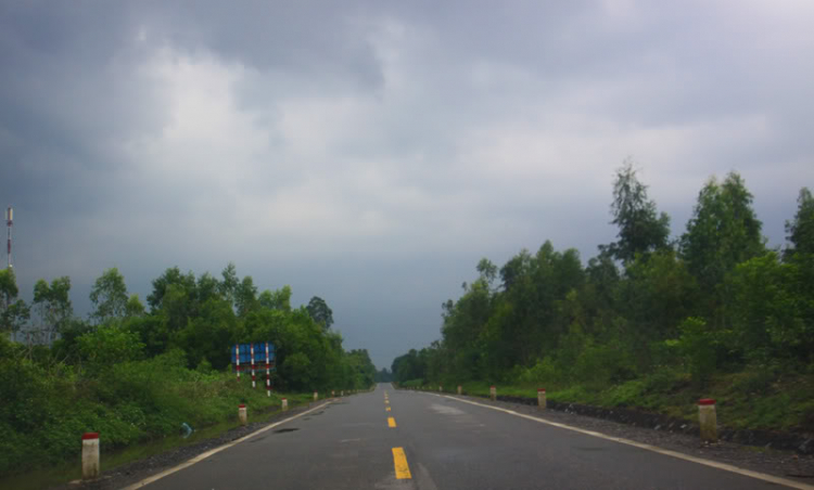 Hành trình Xuyên Việt trong 45h đồng hồ - 1880km Hành trình Xuyên Việt trong 45h đồng hồ - 1880km