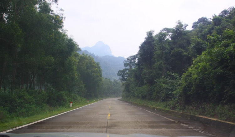 Hành trình Xuyên Việt trong 45h đồng hồ - 1880km Hành trình Xuyên Việt trong 45h đồng hồ - 1880km