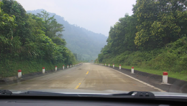 Hành trình Xuyên Việt trong 45h đồng hồ - 1880km Hành trình Xuyên Việt trong 45h đồng hồ - 1880km