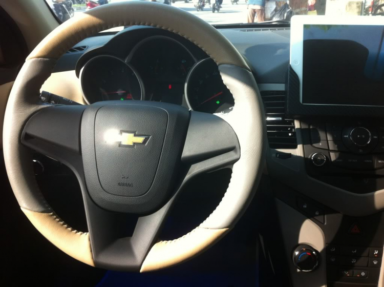 Show hàng Chevy Cruze LS [Đã độ sơ sơ] AE chém nhẹ tay