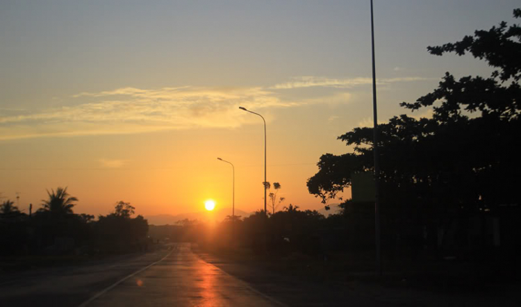 Hành trình Xuyên Việt trong 45h đồng hồ - 1880km