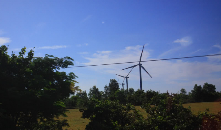 Hành trình Xuyên Việt trong 45h đồng hồ - 1880km