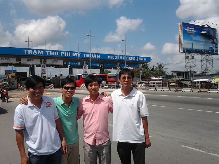 CUNG HỶ! SONG HỶ! CUNG HỶ! SONG HỶ!