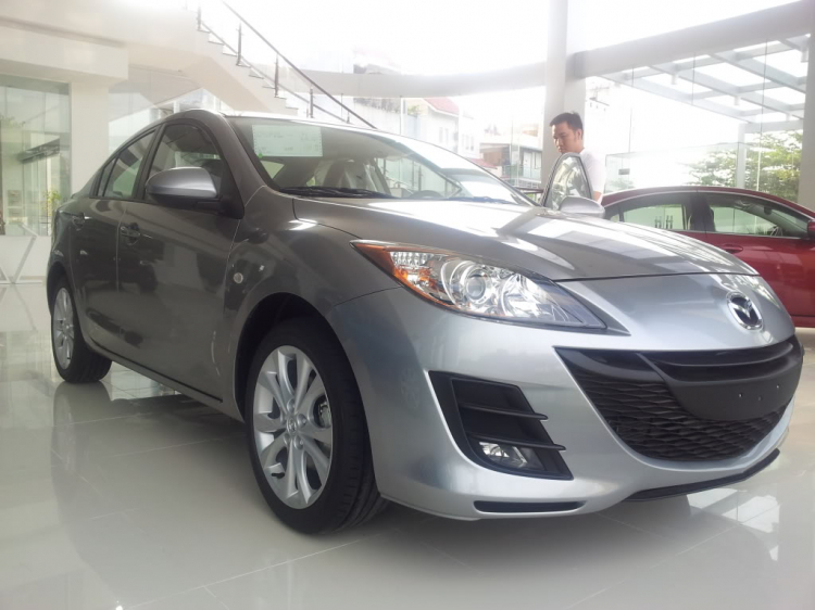 Những điểm khác nhau cơ bản giữa Mazda 2011 và mazda 3 FL 2012