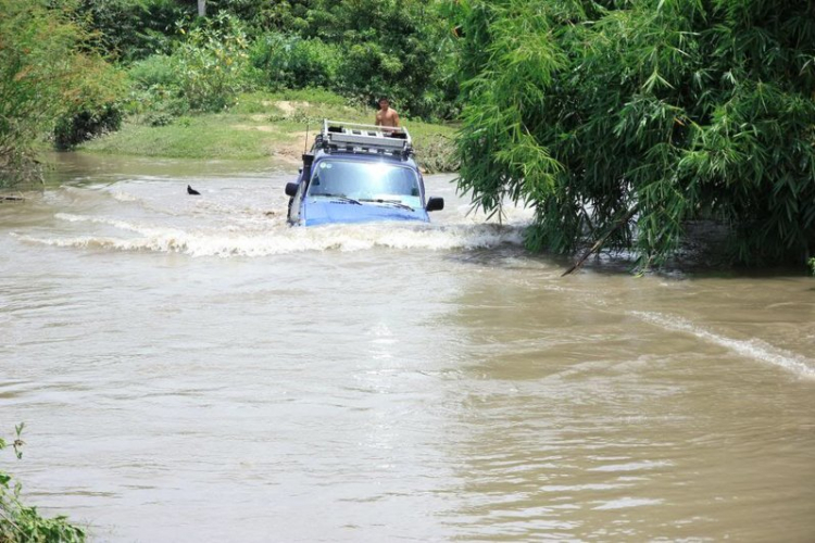 LAND CRUISER  FRIENDCLUB (LFC) "Where there were NO ROADS, there was LAND CRUISER"