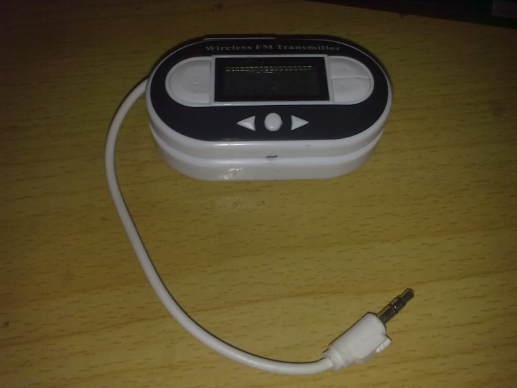 ĐÃ CÓ DÂY KẾT NỐI IPOD - USB CHO PS RỒI ỚI CÁC BÁC!