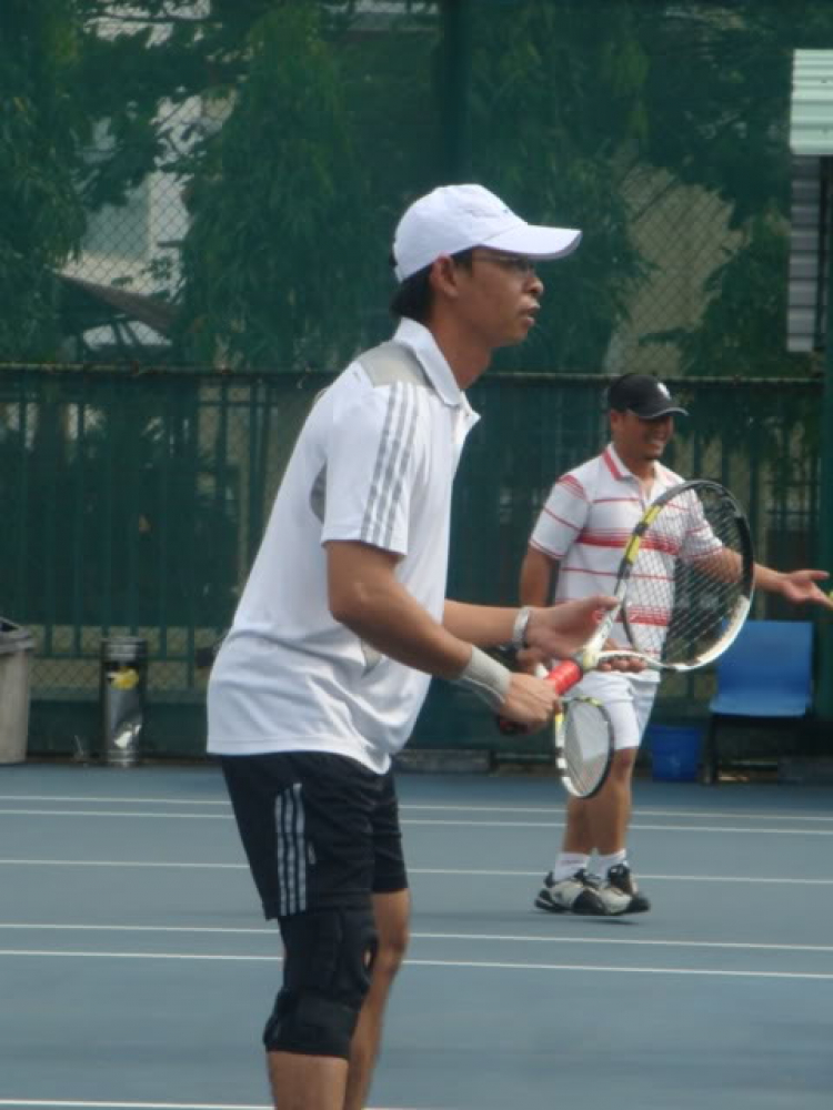Giải đôi nội bộ sân Bình Hòa 27-11-2011..Gặp nhau cuối năm.. Giải đôi nội bộ sân Bình Hòa 27-11-2011..Gặp nhau cuối năm..