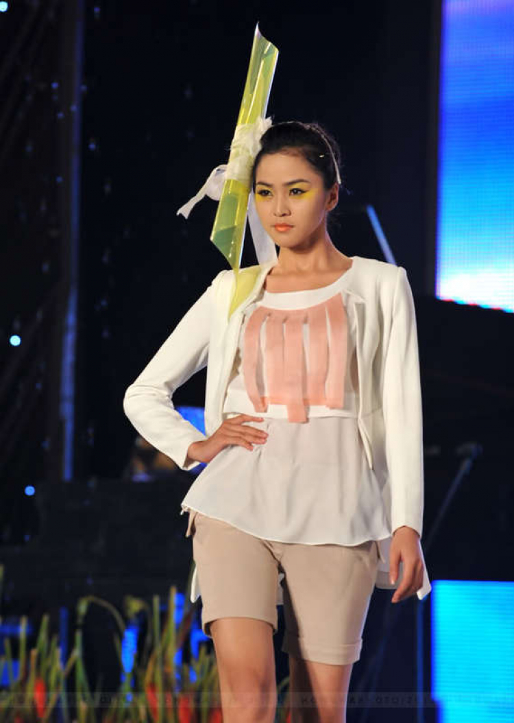 Viet Nam Fashion Week Spring Summer 2012