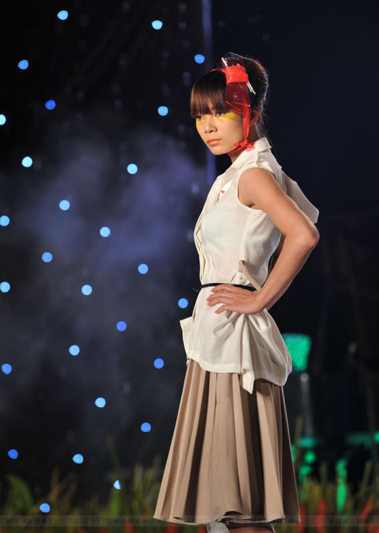 Viet Nam Fashion Week Spring Summer 2012