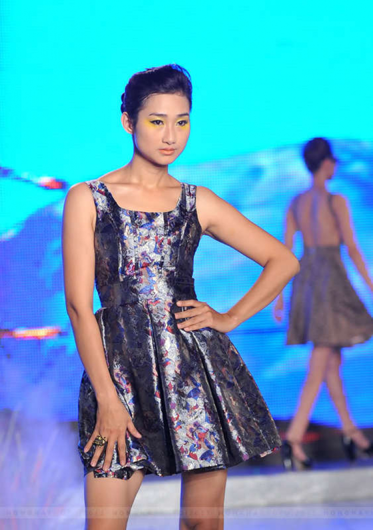 Viet Nam Fashion Week Spring Summer 2012