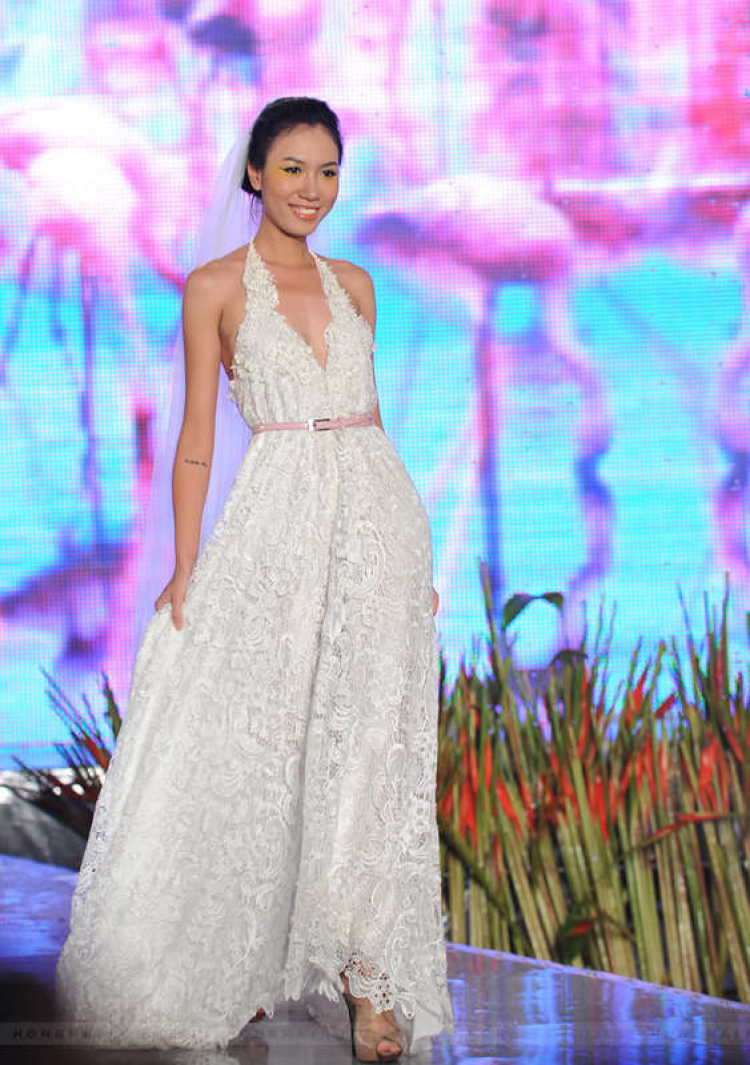 Viet Nam Fashion Week Spring Summer 2012