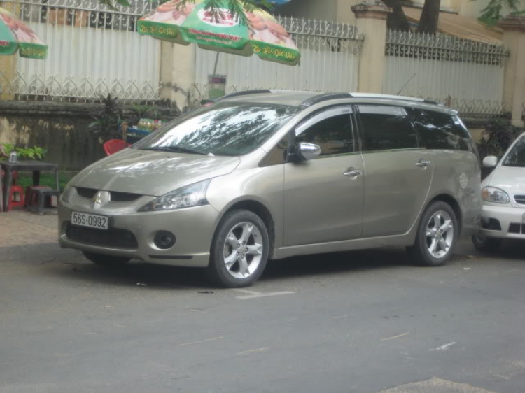 Tự hào là chiếc TOYOTA SIENNA LE duy nhất VN lắp và độ nhiều đồ chơi ! Tự hào là chiếc TOYOTA SIENNA LE duy nhất VN lắp và độ nhiều đồ chơi !
