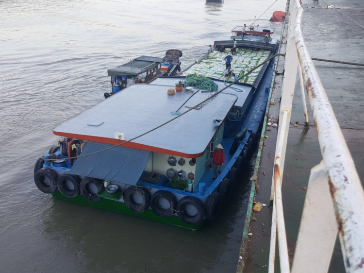Em đang ở Tây Phi - Bờ Biển Ngà Em đang ở Tây Phi - Bờ Biển Ngà